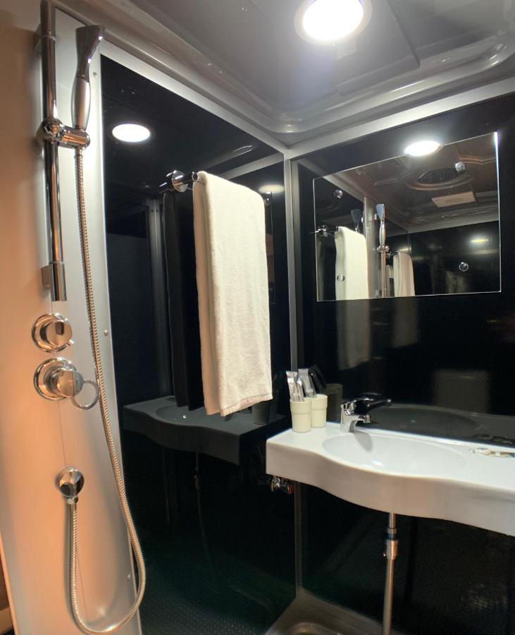 Donni Room For Rent Taipei Eksteriør billede